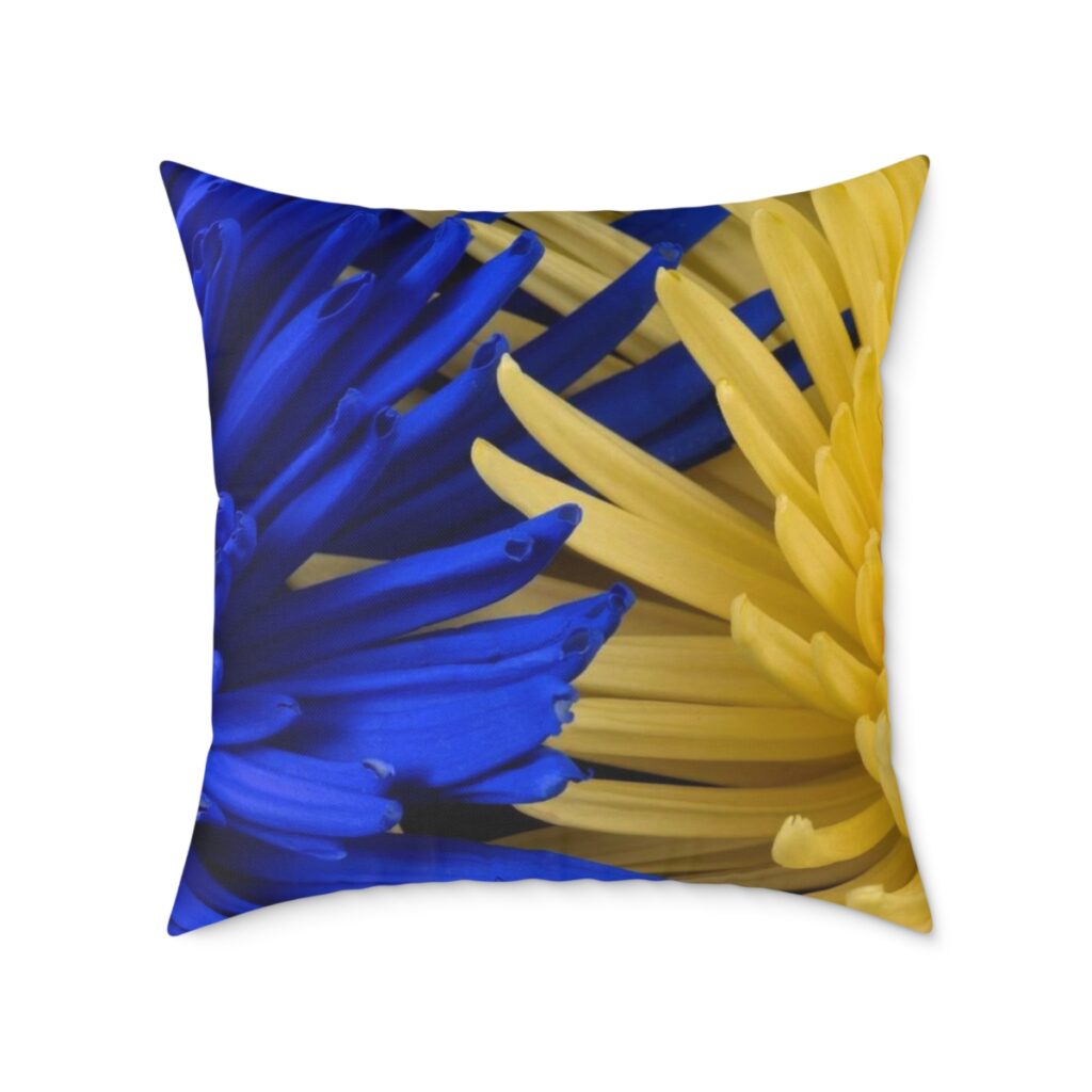 spun polyester pillow “Ukrainian flowers”