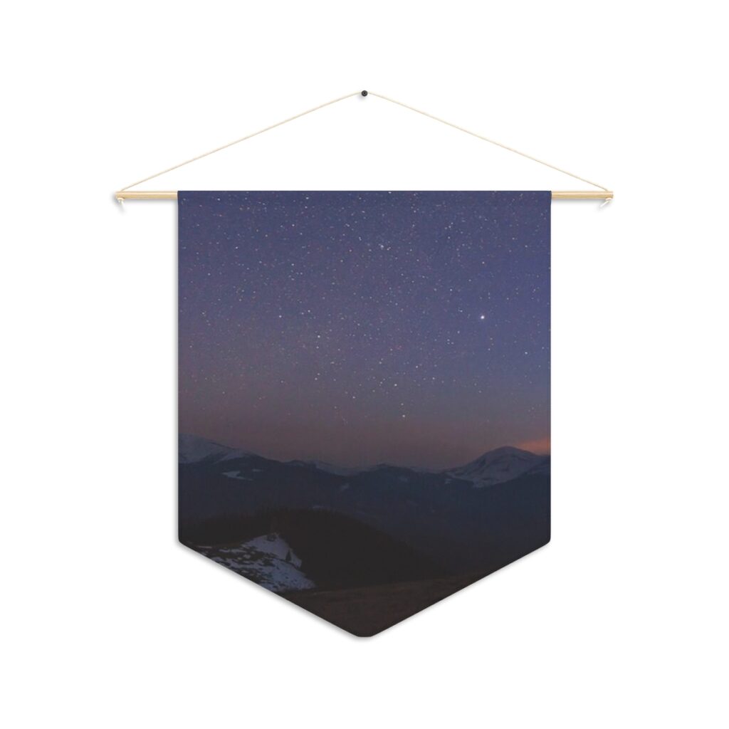 pennant “Night Carpathians”